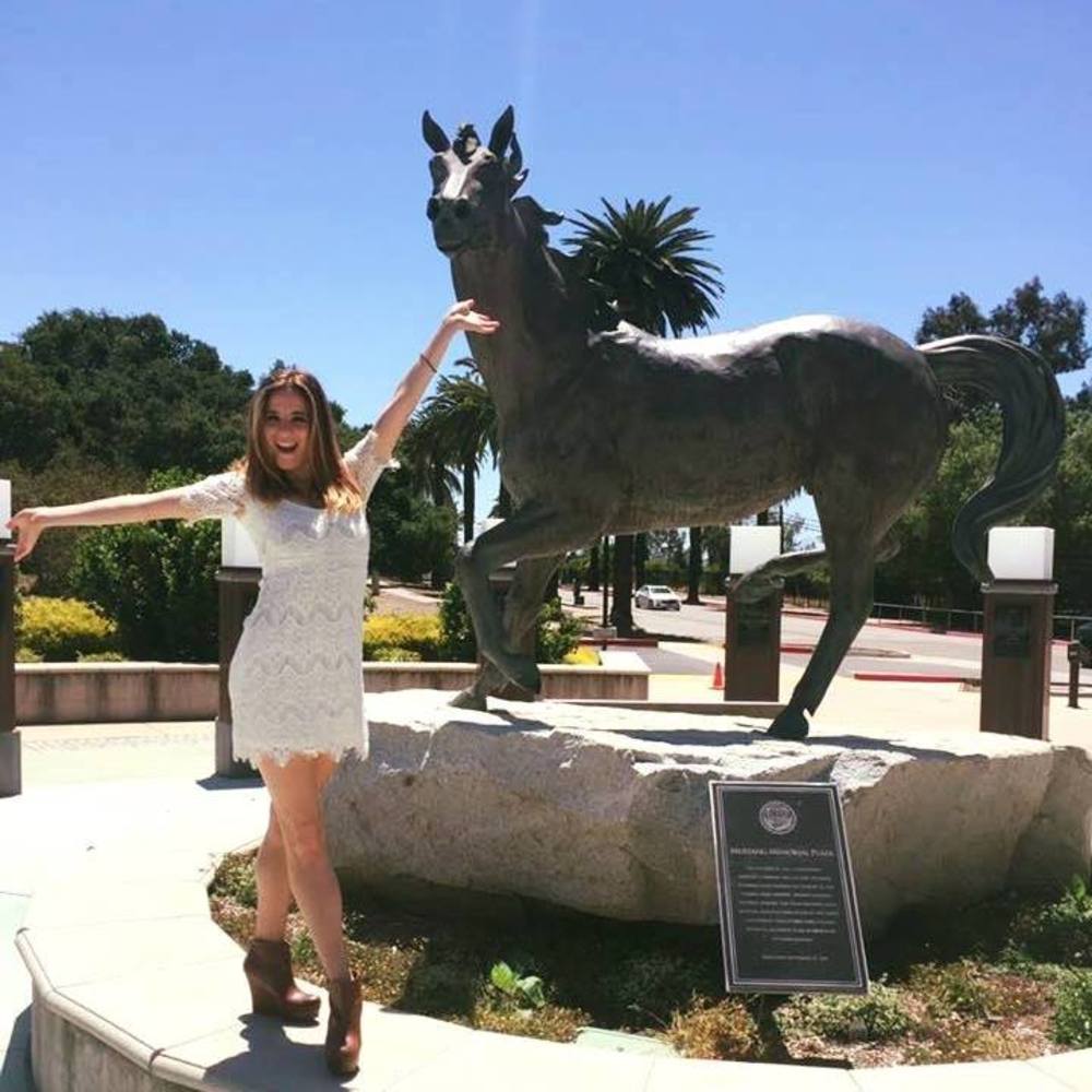 Meet your Posher, Claire